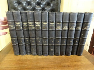 Histoire des Ducs Bourgogne et de la maison de Valois 1364-1477.