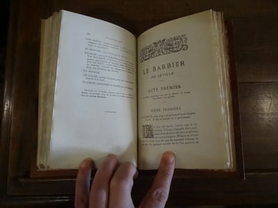 Le Barbier de Séville. Eugénie. Avec un essai sur le drame sérieux.