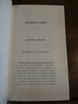 La Distribution de l'électricité. Installations isolées.. Picou, R.-V.
