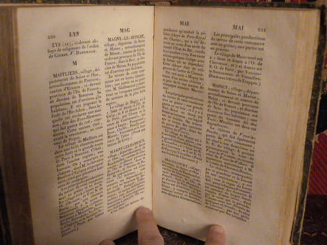 Dictionnaire topographique des environs de Paris, Comprenant le département de la Seine en entier, et partie de ceux de Seine-et-Oise, Seine-et-Marne ...