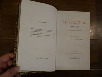 La Littérature française des Origines au XVIIème siècle.