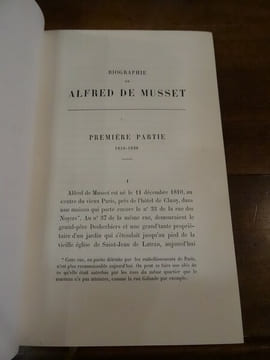 Biographie de Alfred de Musset, sa vie et ses oeuvres. Avec fragments inédits en prose et en vers et lettres inédites.. Musset, Paul de.