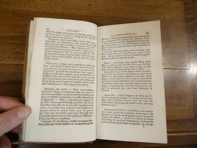 Le Fervent Ecclésiastique se pénétrant chaque jour de l'année des devoirs de son état, avec une explication des cérémonies de la messe, et des exercices pour la préparation et l'action de grâces.