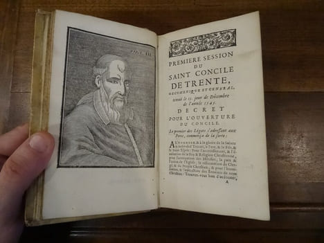Le Saint Concile de Trente oecuménique et général, célébré sous Paul III, Jules III et Pie IV souverains pontifes, nouvellement traduit par M. L'Abbé ...