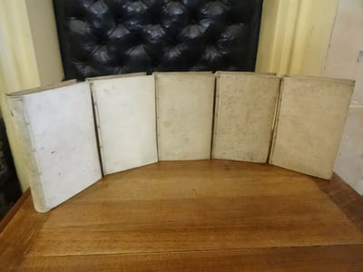 Histoire des Juifs écrite par Flavius Joseph, sous le titre de, Antiquitez Judaïques, traduite par Monsieur Arnauld d'Andilly. et : Histoire de la guerre des Juifs contre les romains et sa vie écrite par luy même. 
