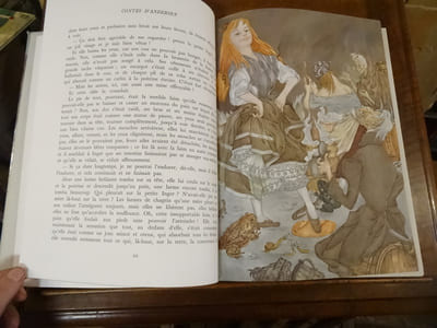 Les Souliers Rouges avec d'autres contes.

