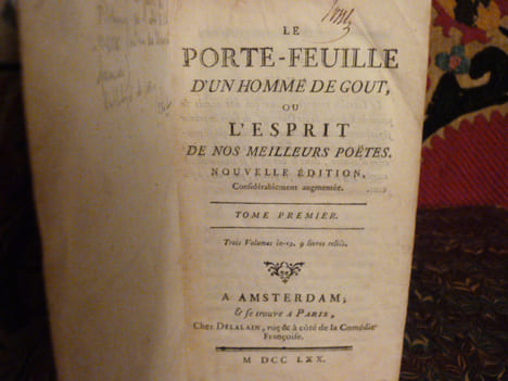 Le porte-feuille d'un homme de gout ou l'esprit de nos meilleurs poètes. Nouvelle édition considérablement augmentée.
. La Porte, Joseph de.