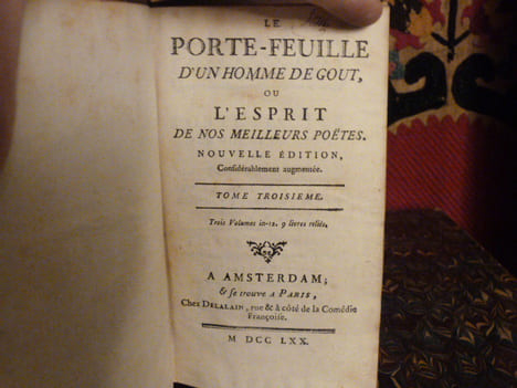Le porte-feuille d'un homme de gout ou l'esprit de nos meilleurs poètes. Nouvelle édition considérablement augmentée.
. La Porte, Joseph de.