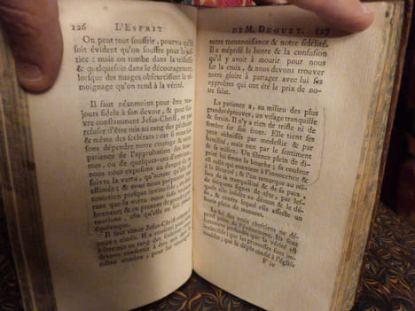 L'esprit de M. Duguet, ou précis de la morale chrétienne, tiré de ses ouvrages.. André.