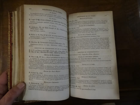 Almanach Royal et National pour l'an MDCCCXXXII, présenté à sa majesté et aux princes et princesses de la famille royale.. undefined