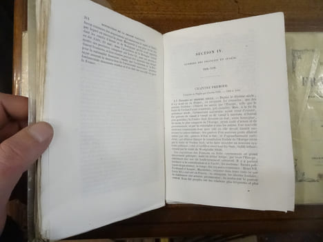 Histoire des français, depuis le temps des gaulois jusqu'en 1830. Première série, Histoire des gaulois, des Francs, des Français jusqu'en 1328. ...