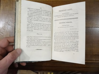 Manrèse, ou les exercices spirituels de Saint Ignace.
