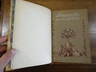 Bagatelle et Ses Jardins.