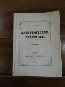 Sainte-Hélène, petite Ile. Traduit du manuscrit russe par Hirchwald.. Aldanov