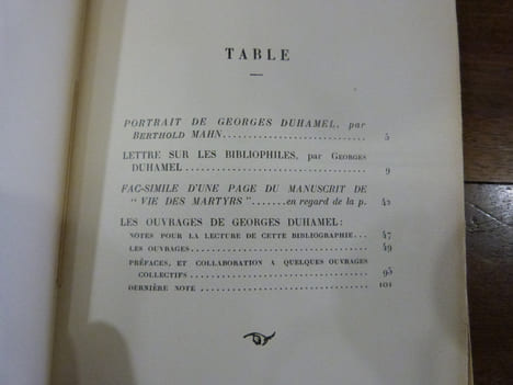 Les Ouvrages de Georges Duhamel, essai de bibliographie, précédé d'une lettre sur les bibliophiles par Georges Duhamel.. Aveline, Claude.