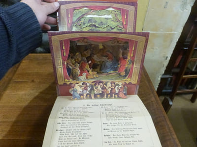 Theater Bilderbuch.