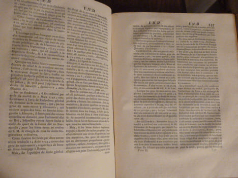 Dictionnaire raisonné, des Domaines et Droits Domaniaux ; Des droit d'echanges, et de ceux de contole des actes des notaires et sous-signatures ...