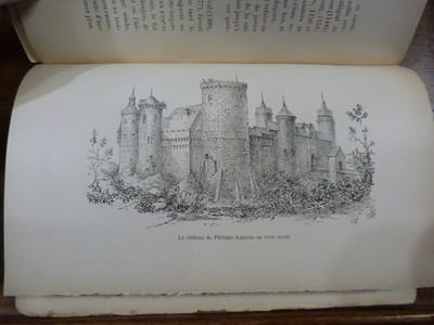 Rouen en 1789 et en 1900. Mémoire de l'Académie de Rouen du 4 mai 1900.