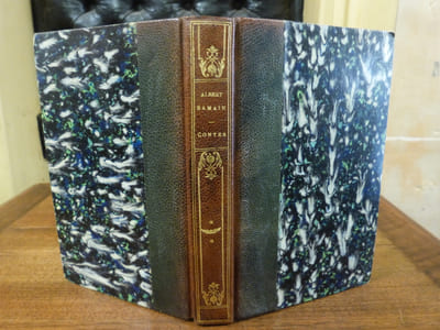 Contes. Xanthis, Divine Bontemps, Hyalis, Rovère et Angisèle.