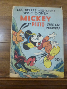 Mickey et Pluto chez les Termites.