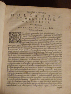 In Quatuor Libros Institutionum Imperialum Commentarius Academicus et Forensis.. Arnoldi Vinnii, J. C