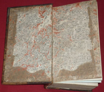 Recueil de divers écrits pour et contre les Droits des Chapitres de Cathédrale. 1. Mémoire sur le rang que tiennent les Chapitres des Cathédrales dans l'Ordre hiérarchique, Contre les principes de trois Lettres publiées à Auxerre en 1779, 125-(1) pages. Impr. en 1780 - 2. Lettre à un Ami, sur la dignité des Curés & Chanoines, où l'on fait voir qui sont ceux qui représentent vraiment l'ancien Presbytère, & qui tiennent le plus à la Hiérarchie, vij-120 pages, 1780 - 3. Défense du Mémoire sur le Rang des Cathédrales, 46-(1) pages, publié en 1780, en réponse à la Lettre à un Ami - 4. Fonctions et Droits du Clergé des Eglises Cathédrales, x-263 pages, Impr. à Amsterdam, 1784 - 5. Préservatif Contre certaine brochure, Imprimée à Amsterdam, (263 pages in-12), sur les Fonctions et Droit du Clergé des Eglises Cathédrales, vij-71(1) pages, 1784