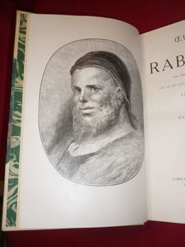 Oeuvres de Rabelais. Texte collationné sur les Editions originales avec une vie de l'auteur, des notes et un glossaire par Louis Moland. Illustrations ...