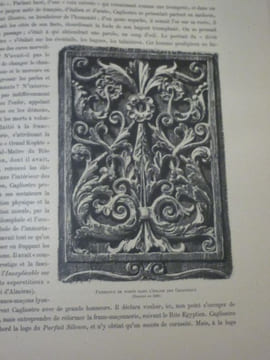 Vieilles Pierres Lyonnaises. Illustré de 5 Eaux-Fortes et de 350 Dessins dont 25 hors texte par Joannès Drevet.. VINGTRINIER, Emmanuel - DREVET, ...