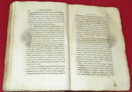 La Vie et les Mémoires du Général DUMOURIEZ, avec des Notes et des Eclaircissements historiques, par MM. BERVILLE et BARRIERE (4 volumes).