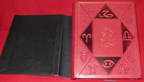 Centuries et autres Prophéties de NOSTRADAMUS présentées et commentées par Anne et André Barbault. Lithographies originales de JACQUOT (2 volumes).. ...
