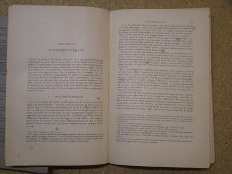 Essais sur les principes de la métrique anglaise : métrique auditive, théorie générale du rythme, notes de métrique expérimentale (3 volumes).. ...