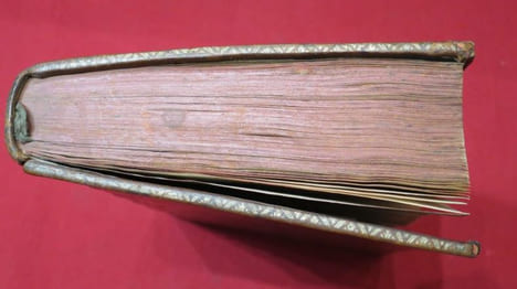 Chymie (chime) du Gout et de l'Odorat, ou Principes Pour composer facilement, & à peu de frais, les Liqueurs à boire, & les Eaux de senteurs. Avec ...