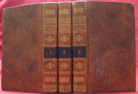LETTRES de QUELQUES JUIFS, Portugais, Allemands et Polonais, à M. DE VOLTAIRE, avec un petit commentaire, extrait d'un plus grand, à l'usage de ceux ...