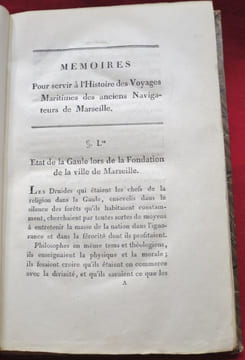 Mémoires pour servir à l'Histoire des VOYAGES MARITIMES des Anciens Navigateurs de Marseille, Par M.D.A. AZUNI.. AZUNI, Dominique Albert.