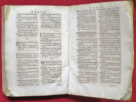 Privileges des FOIRES DE LYON, Octroyez par les Roys Tres-Chretiens, aux Marchands François & Estrangers y negocians sous lesdits Privileges, ou ...