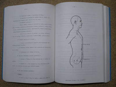 La sagesse de la medecine traditionnelle sino-vietnamienne et les maladies de la femme (2 volumes).
