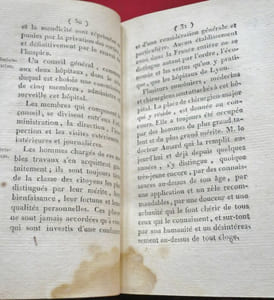LETTRES à ma fille sur les Promenades A LYON, Rive droite de la Saone /- Les Trois jours de lyon, ou résumé des événements qui ont eu lieu pendant les journées des 21, 22 et 23 novembre 1831 (2 volumes).