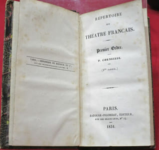 Répertoire du Théâtre Français (25 volumes).