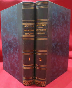 Constitutions de la Nation Française, avec un essai de Traité historique et politique sur la Charte, et un Recueil de pièces corrélatives ; Par le Comte lanjuinais (2 volumes).