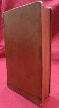 I. Remontrances du Parlement au Roi, du 9 Avril 1753. II. Recueil de pièces dans lesquelles sont établies La Distinction, l'Etendue & les Bornes des ...