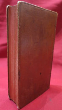 I. Remontrances du Parlement au Roi, du 9 Avril 1753. II. Recueil de pièces dans lesquelles sont établies La Distinction, l'Etendue & les Bornes des ...