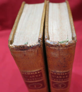 Mémoires pour servir à l'Histoire d'Anne d'Autriche, Epouse de Louis XIII, Roi de France. Nouvelle Edition revue, corrigée & augmentée de Notes, & du ...