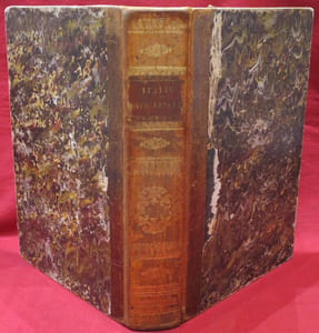 Italie pittoresque. Tableau historique et descriptif de l'Italie, du Piémont, de la Sardaigne, de Malte, de la Sicile et de la Corse, par MM. DE NORVINS, Ch. NODIER, Alex. DUMAS, Ch. DIDIER, WALCKNAER, LECOUVE, Al. ROYER, H. BERLIOZ, R. DE BEAUVOIR, H. AUGER, LEMONNIER. Orné de dessins inédits de Mme de Haudecourt-Lescot, MM. le comte de Forbin, Granet, Deveria, Storelli, Coignet, Girard, et Labrouste. Première partie : Introduction, Le Simplon, Mont Saint-Bernard, Ivrée, Verceil, Alexandrie, Marengo, Nice, Monaco, Gènes, Piombo, Toscane, Florence, Volterra, Vallombreuse, Fiesole, Pise, Livourne, Pistoia, Sienne, Arezzo, Cortone, Voyage musical - Deuxième Partie : Naples Calabre, Basilicata, Terre d'Otrange, Pouilles, Les Abruzzes.