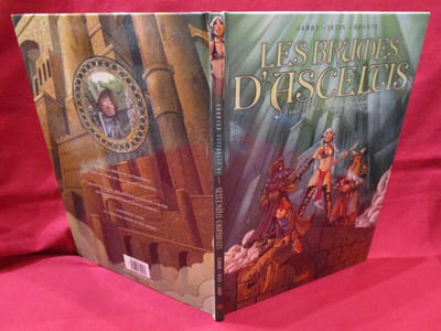 Les Brumes d'Asceltis, tome 1, la citadelle Oslanne (dédicacé).