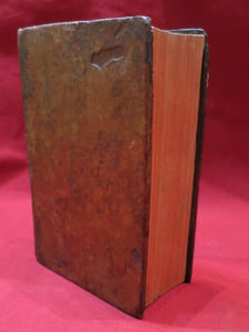 Aur. Theodosii MACROBI V.CL. & inlustris Opera. Ioh. Isacius Pontanus recensuit : & Saturnaliorum libros MS. ope auxit, ordinauit & Castigationes sive Notas adiccit. Ad amplissimum virum, Arnoldum Witfeldium Regni Daniae Cancellarium. Contenta hoc libro pagina sequenti : quibus accedunt I. Mevrsi breviores Notae.