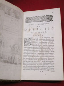 M. T. Ciceronis De Officiis Libri Tres. Cato major, vel de Senectute. Laelius, vel de Amicitia. Paradoxa Stoicorum sex. Sommium Scipionis. Cum optimis ac postremis exemplaribus accurate collati.