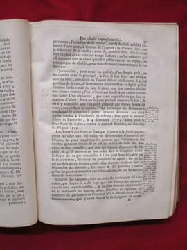 Traités des prescriptions, de l'aliénation des biens d'église, et des dixmes (dîmes), suivant les droits civil et canon, la Jurisprudence du Royaume, ...
