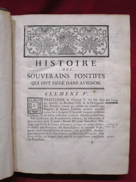Histoire des Souverains Pontifes qui ont siégé dans Avignon.. undefined