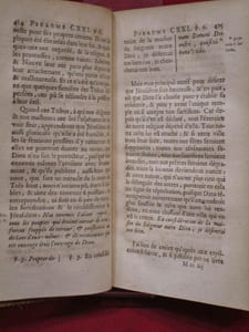 Explication du livre des pseaumes, où selon la méthode des saints Peres, l'on s'attache à découvrir les Mystères de Jésus-Christ, & les Régles des moeurs renfermées dans la lettre même de l'Ecriture. (7 volumes, sans le tome V).