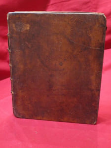 Bibliothèque universelle des historiens; contenant leurs vies, l'abregé, la chronologie, la geographie, et la critique de leurs histoires; Un jugement sur leur style, & leur Caractère; & le denombrement des differentes éditions de leurs Oeuvres. Avec des tables chronologiques et géographiques.